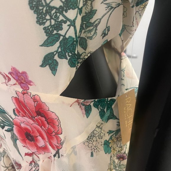 Collette's Closet | Gorgeous Rachel Roy Floral Blush Maxi Dress - Picture 7 of 9